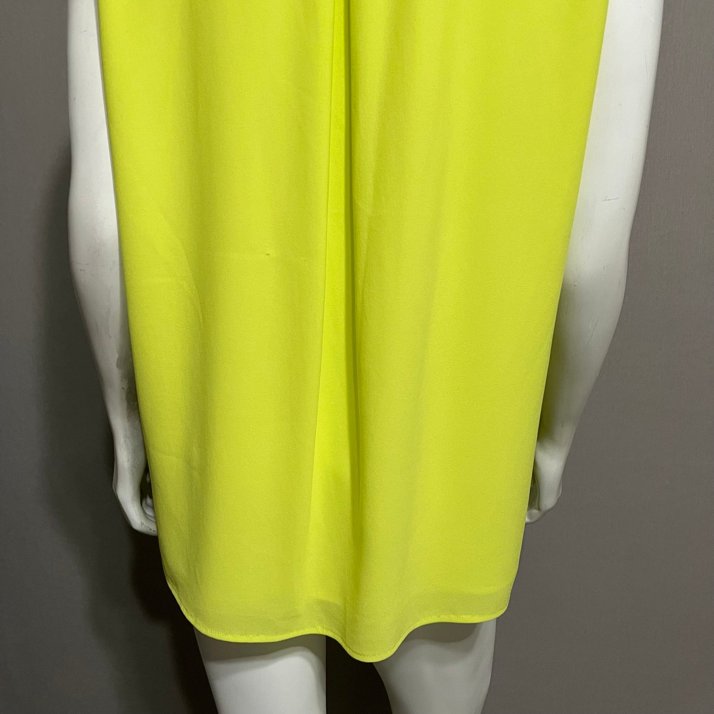 Misook Lime Green / White Shell Top Sz-Medium / Large