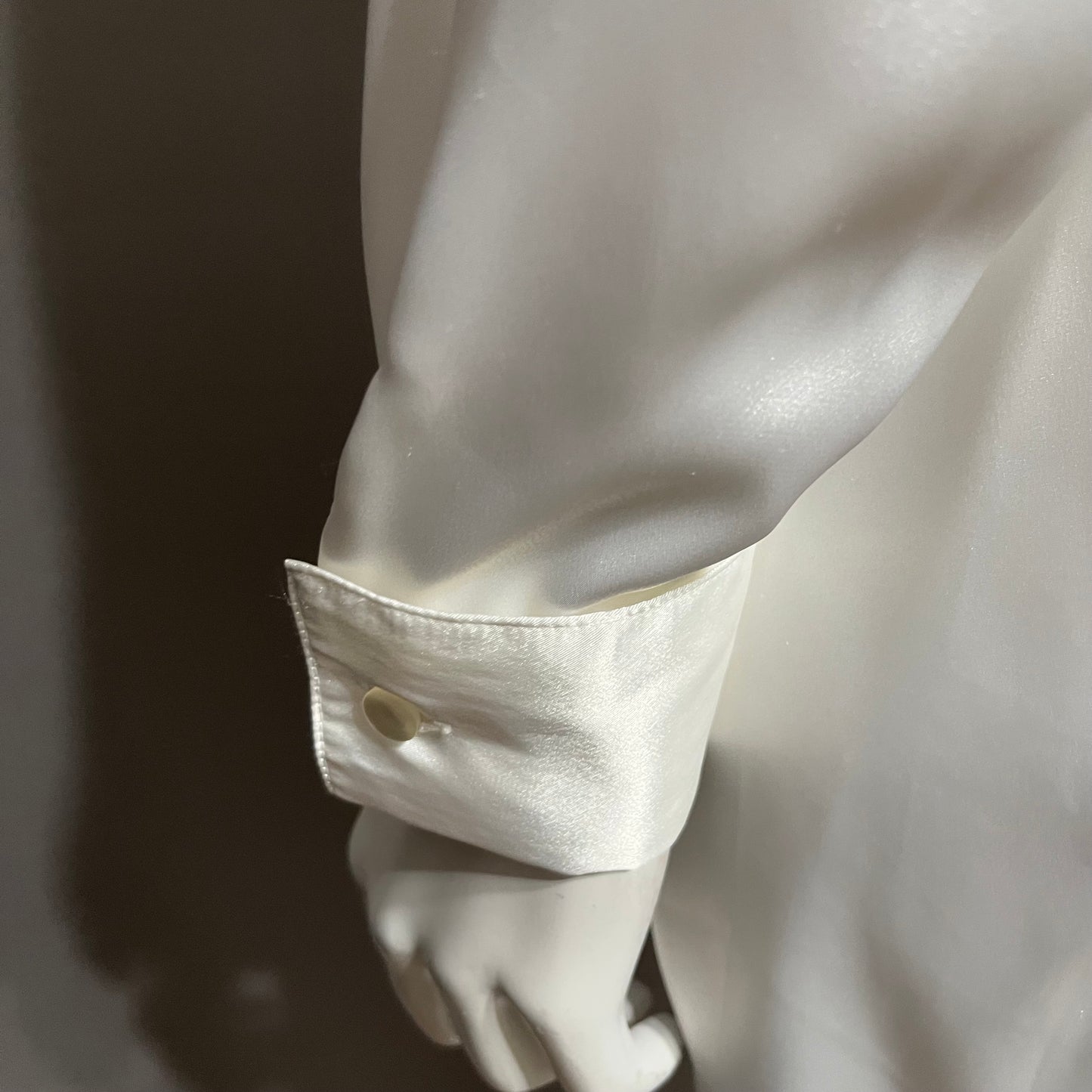 Rafaella White Artsy Ruffle Front Blouse Sz-Small | Medium