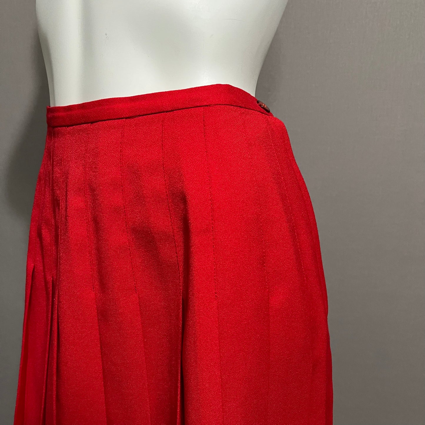 Vintage Michele Red Pleated Skirt Sz-10