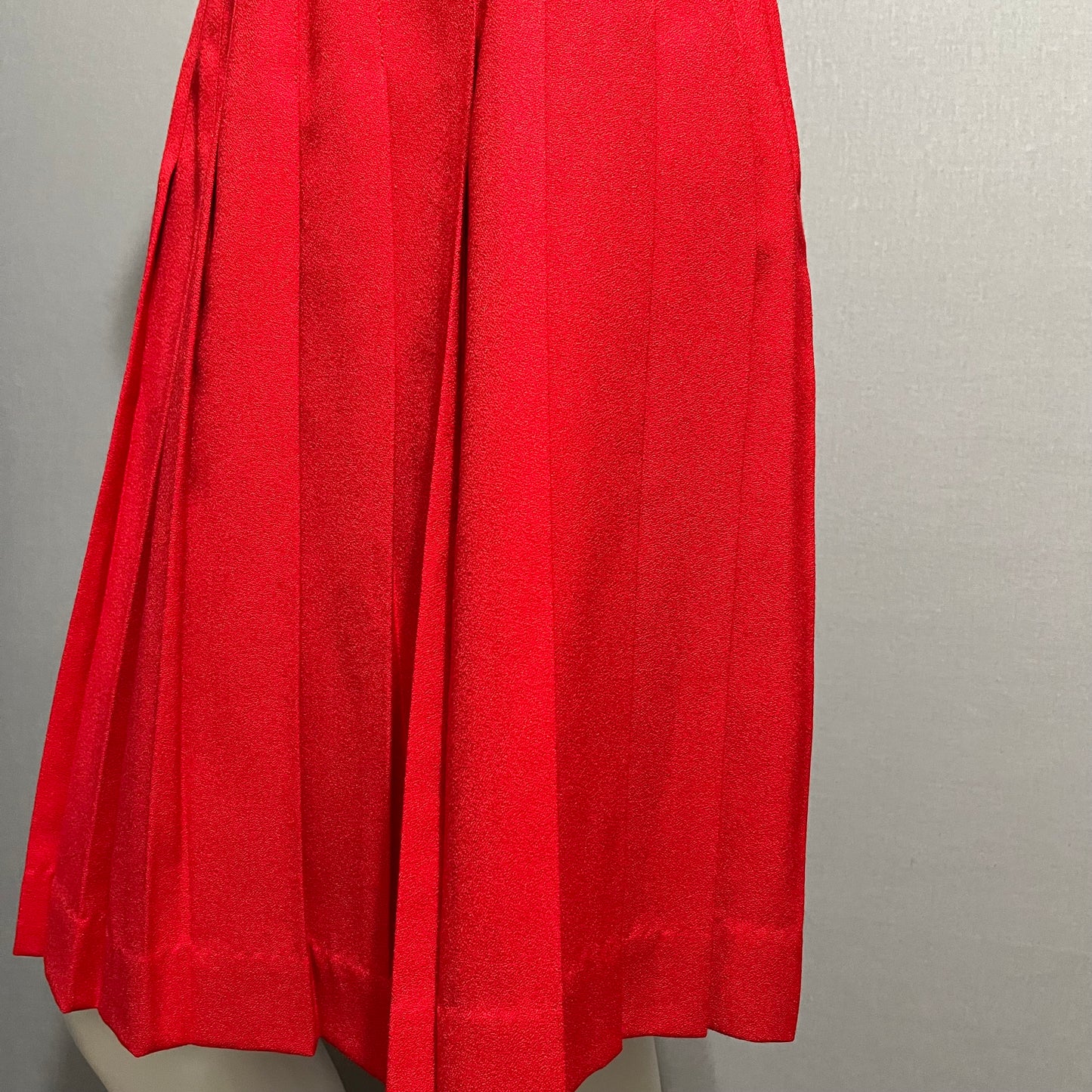 Vintage Michele Red Pleated Skirt Sz-10