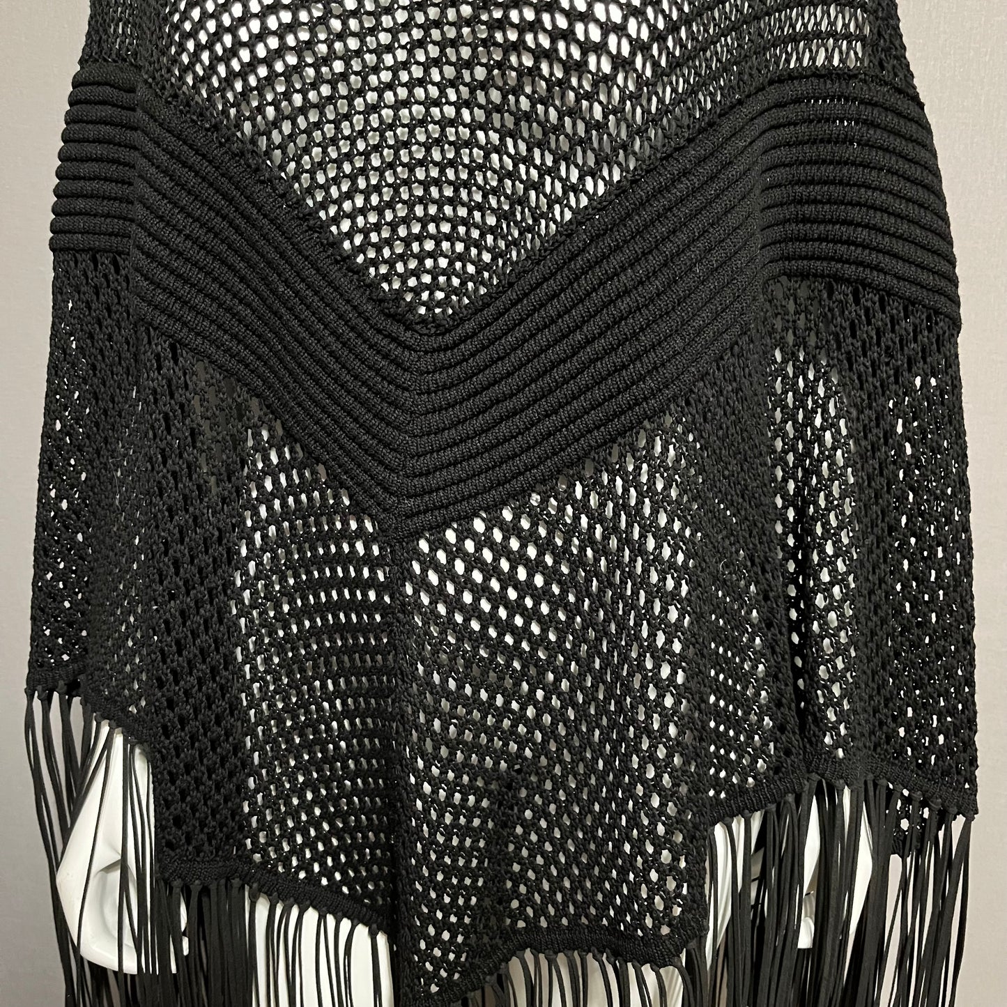 GI 5 Black Cotton Netted Poncho With Fringe Sz-Medium/Large