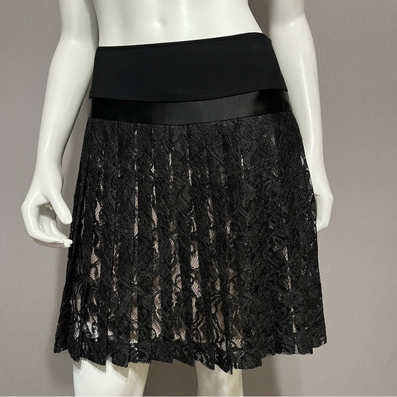 DKNY Black Lace Pleated Mini Skirt Sz-6