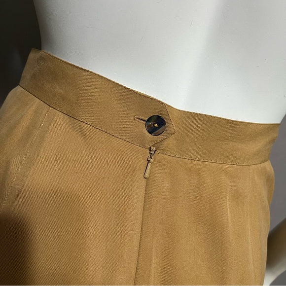 Vintage Episode Camel 100% Silk Shorts Sz-8