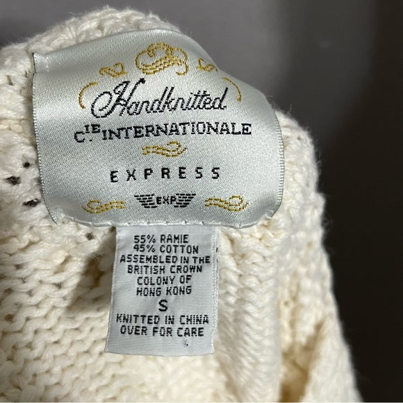 Handknitted Intern. Express Cream Pearl Sweater Sz-Small