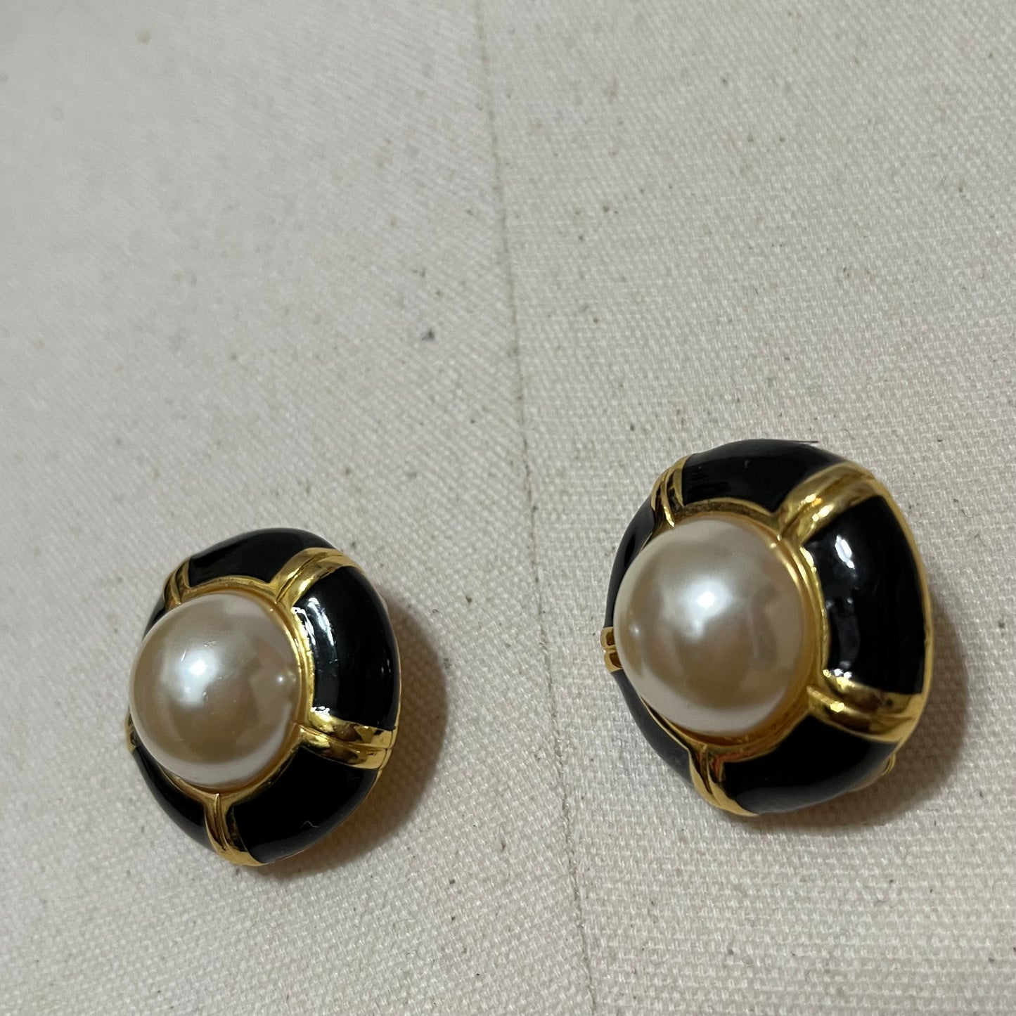 Black With Gold Large Centered Pearl Clip On Earrings