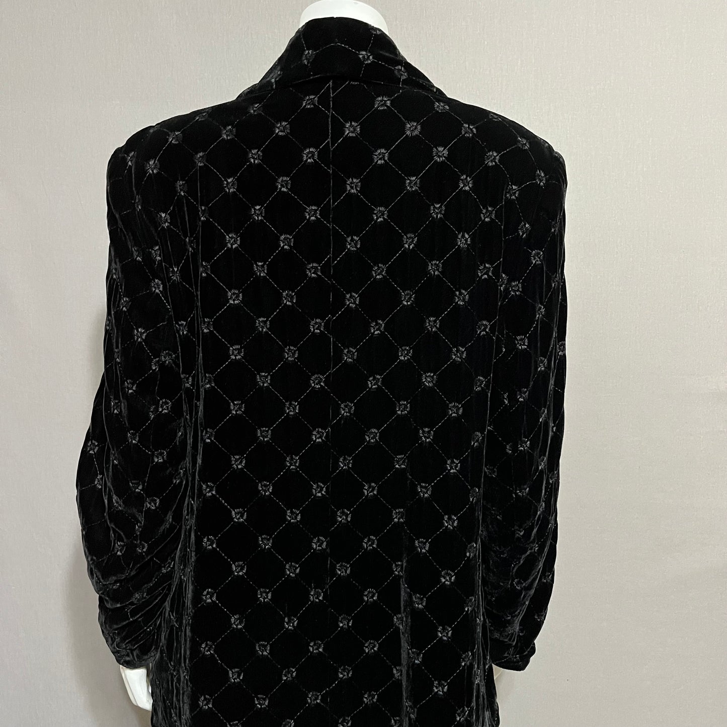 August Max Women Black Velour Silk Blend Blazer Sz-16W