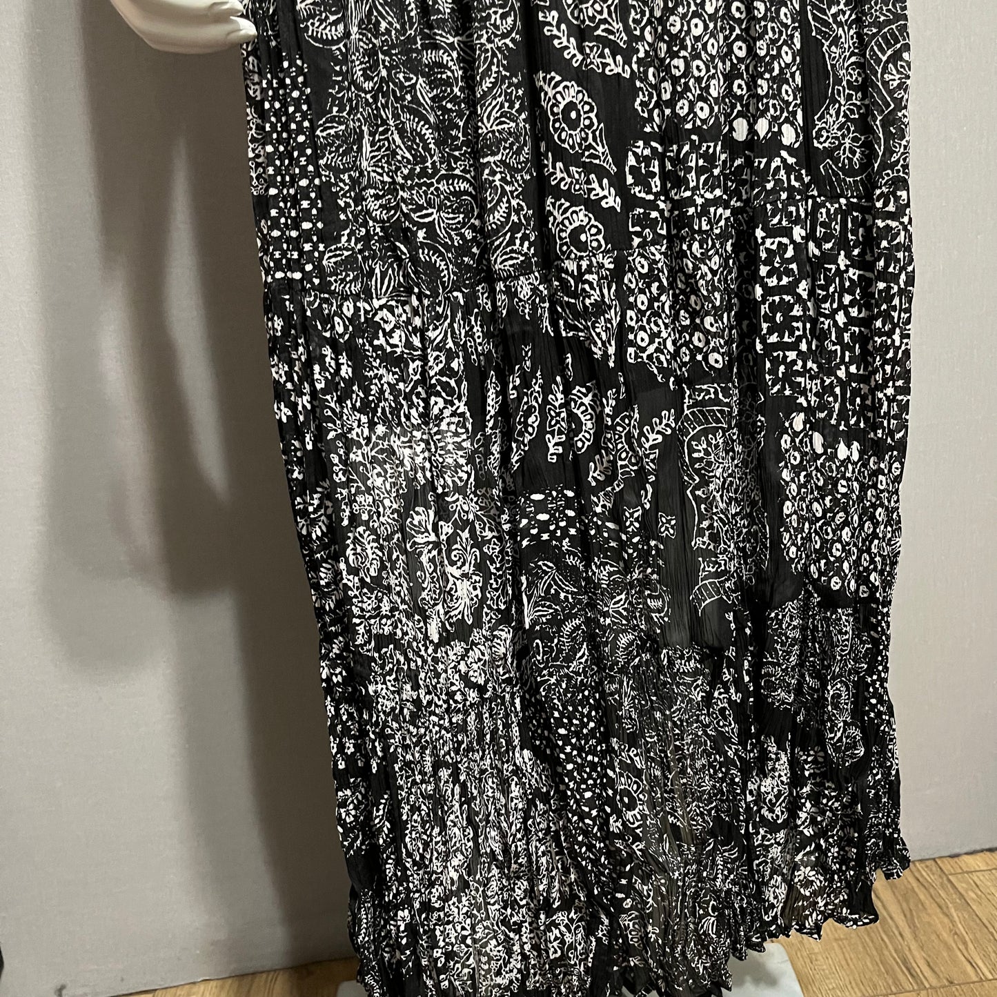 Karen Kane Black Printed Boho Flowy Dress Sz-Large