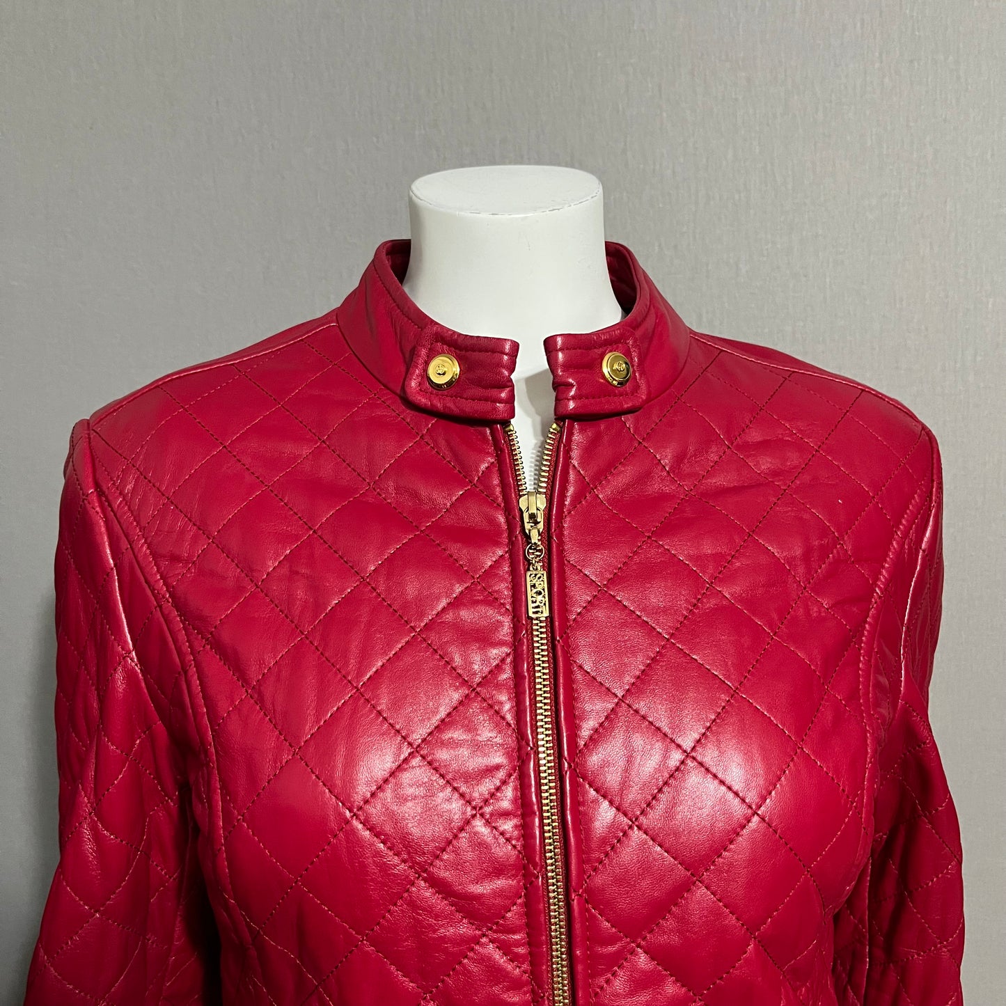 St. John Sport Red Quilted Leather Sz-Small/Medium