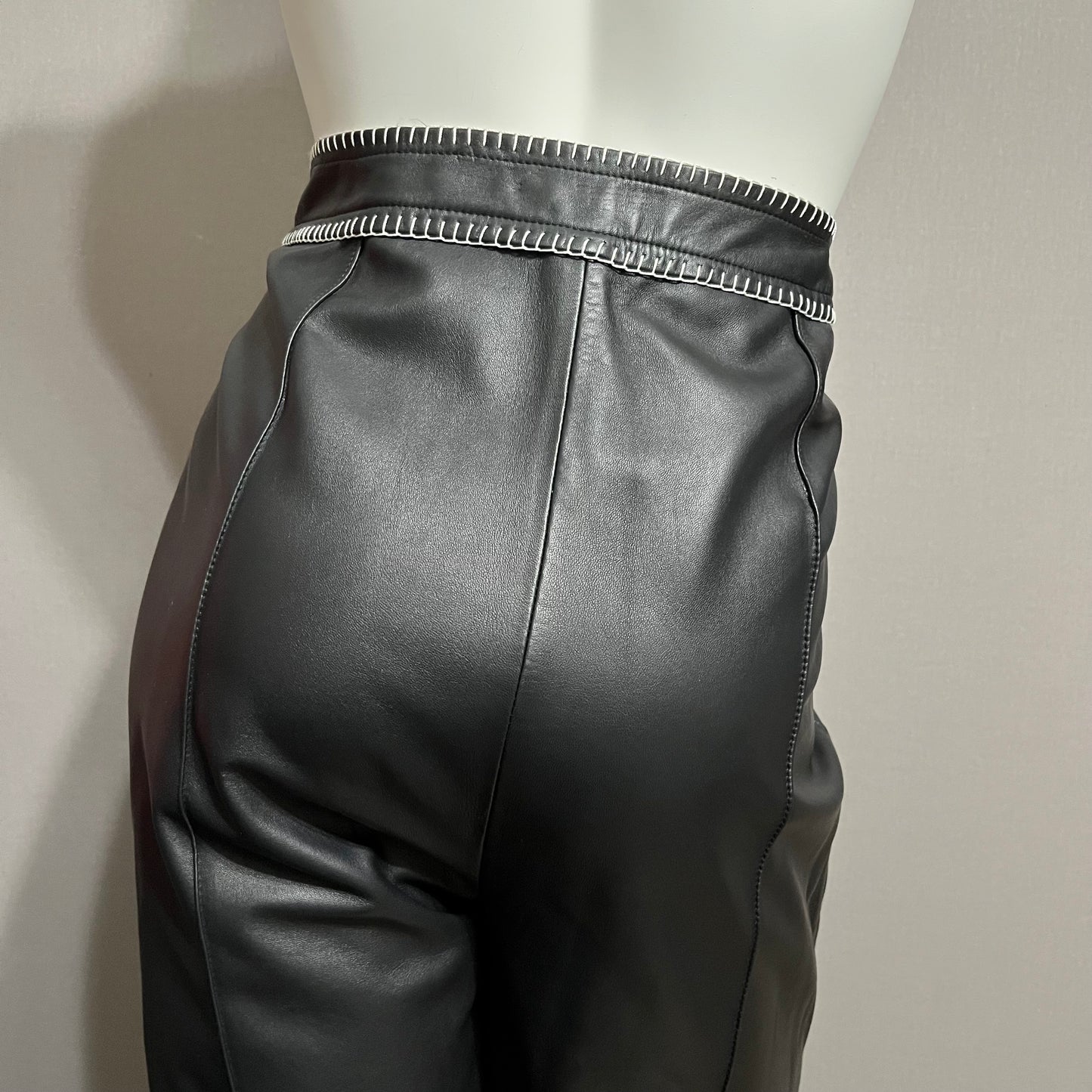 Escada Black Lambskin Leather With White Trim Sz-44 or XL #88