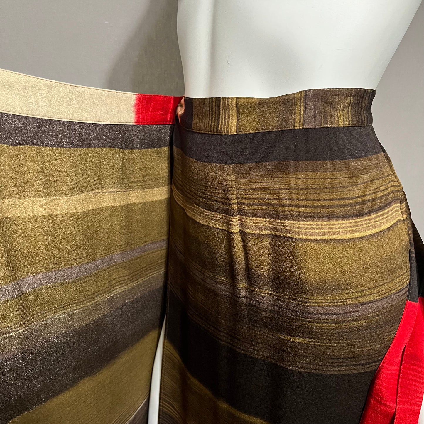 Doncaster 100% Silk Brown Red Tan Striped Colorblock Skirt Sz-4