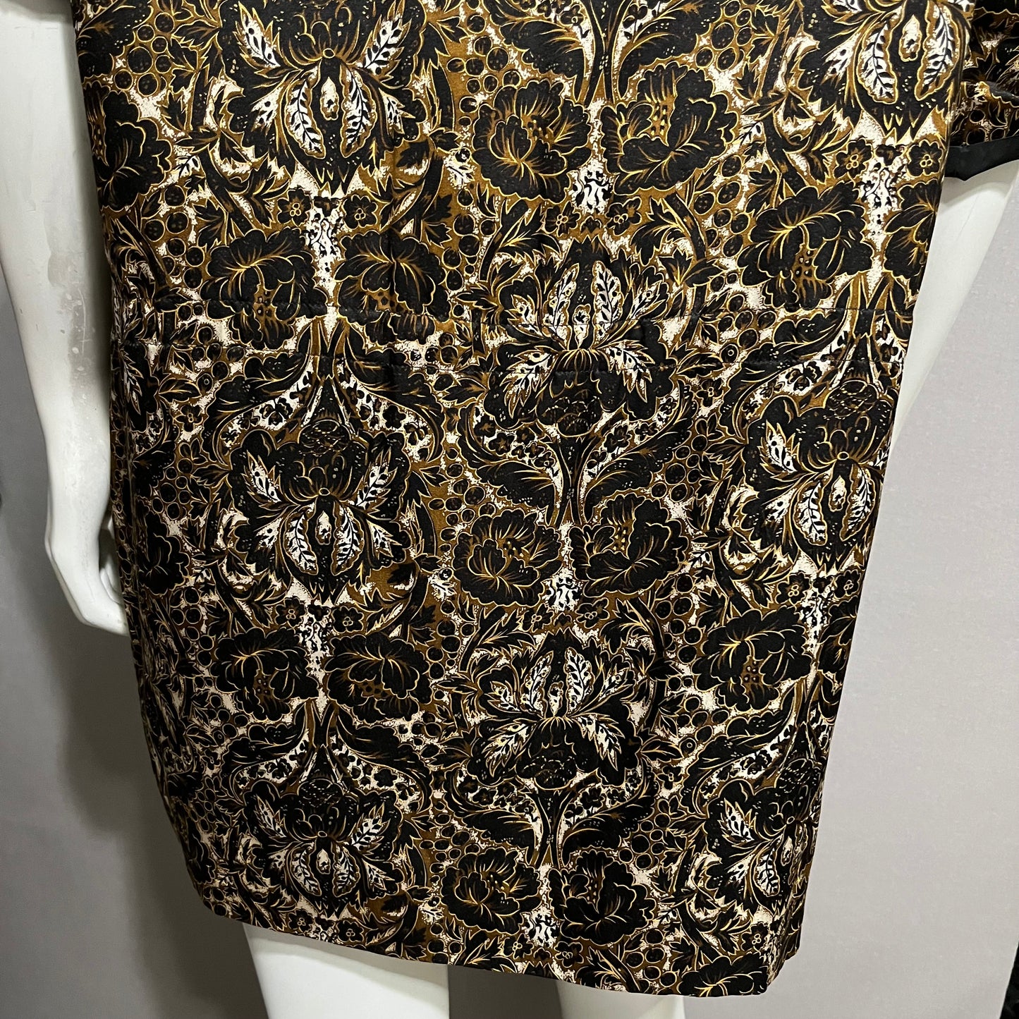 Vintage Austin Reed 100% Silk Brown | Black | Gold  Floral Blazer Sz-10