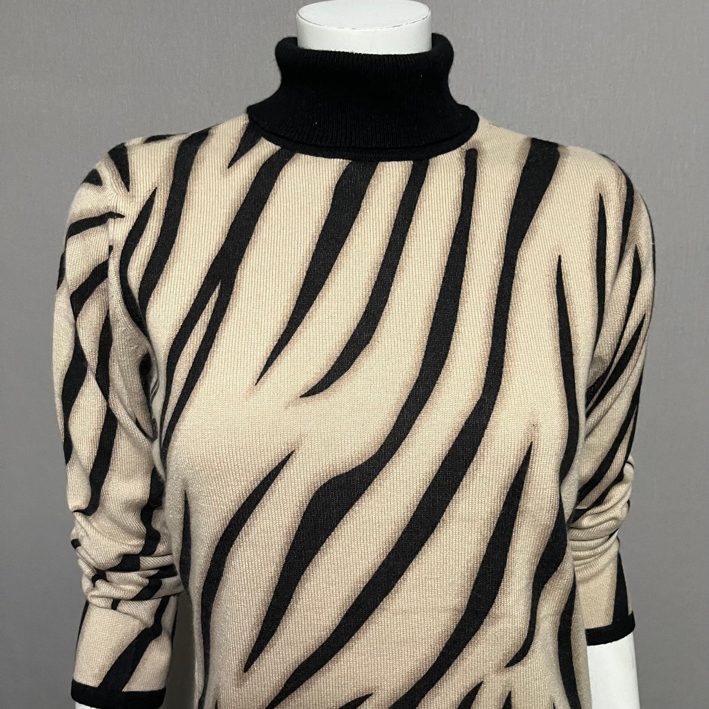 Talbots Cashmere & Silk Zebra Print Turtleneck Sz-Small Petite