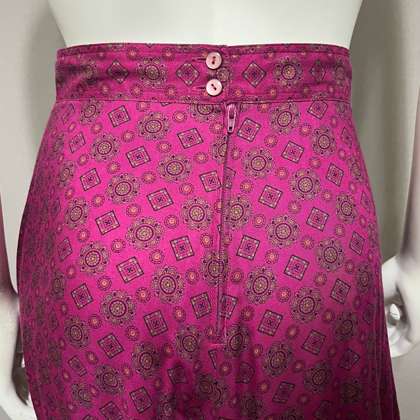 Liz Sport Vintage Pink Geometric Rayon Print Maxi Skirt Sz-8 (Small)