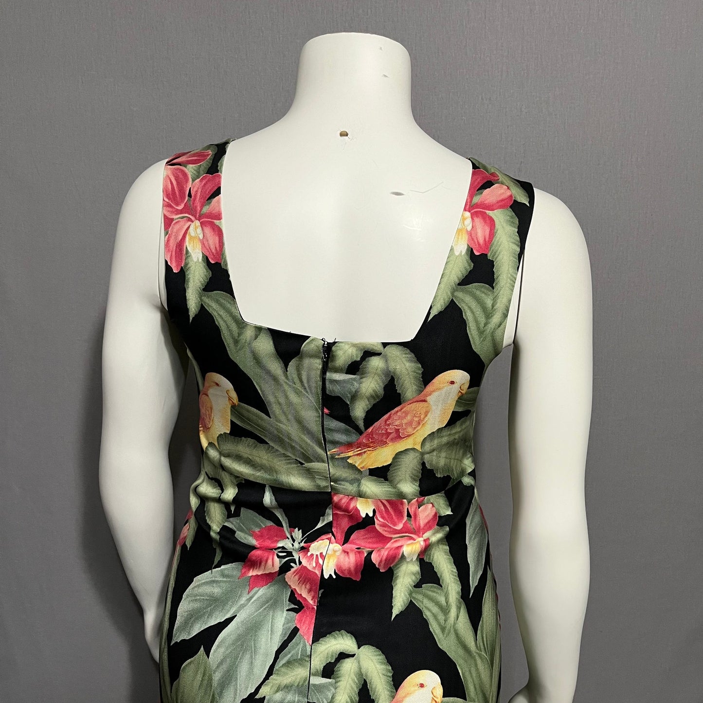 Vintage Tommy Bahama Tropical Parrot Print 100% Silk Floral Maxi Dress Sz-10