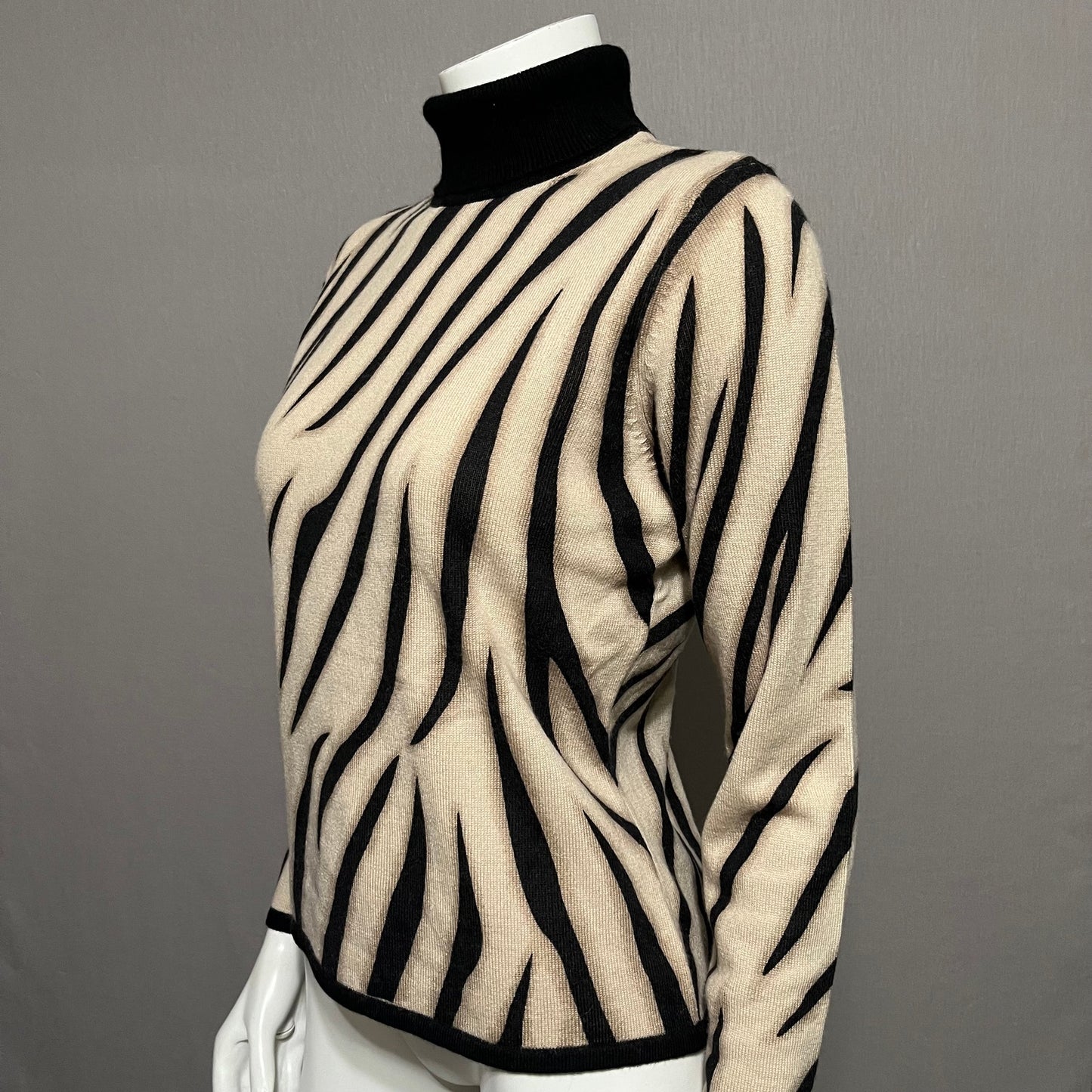 Talbots Cashmere & Silk Zebra Print Turtleneck Sz-Small Petite