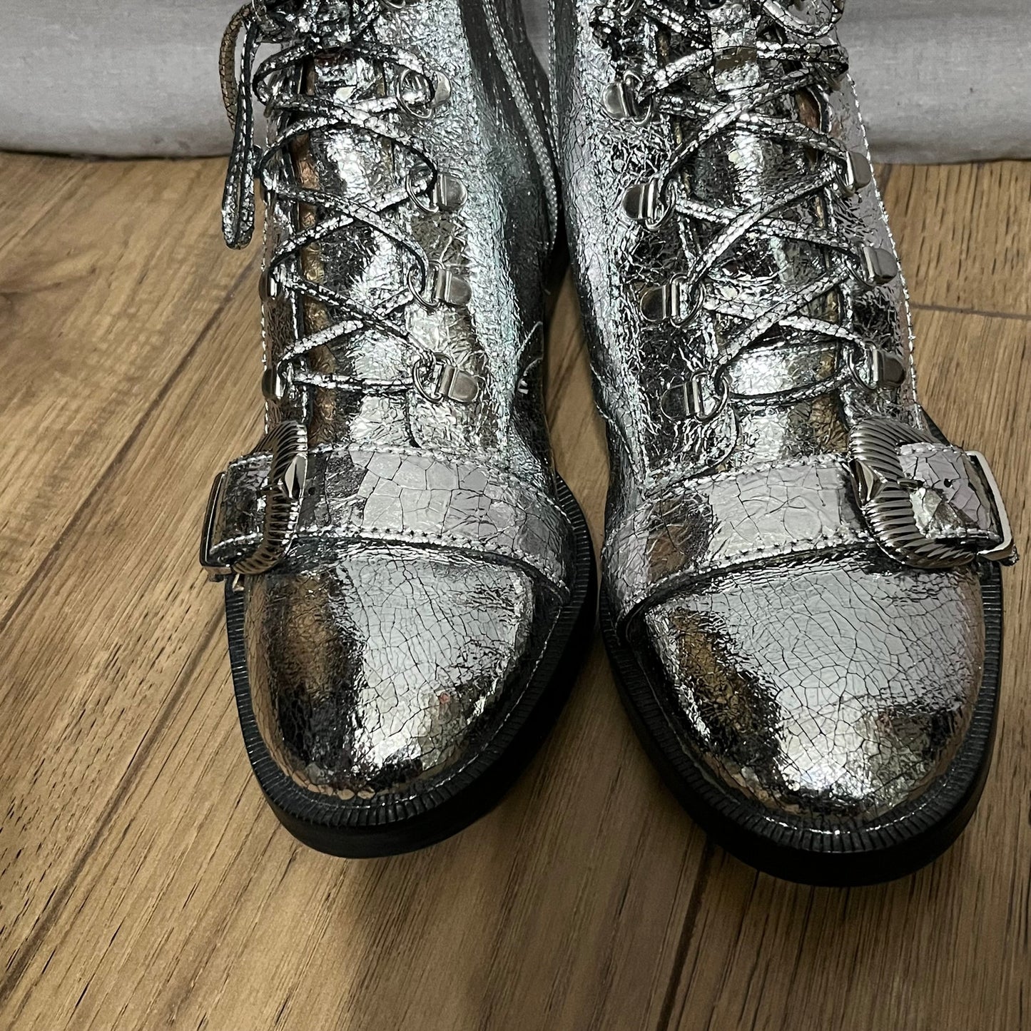 Schutz Silver Metallic Combat Ankle Boots Sz-8