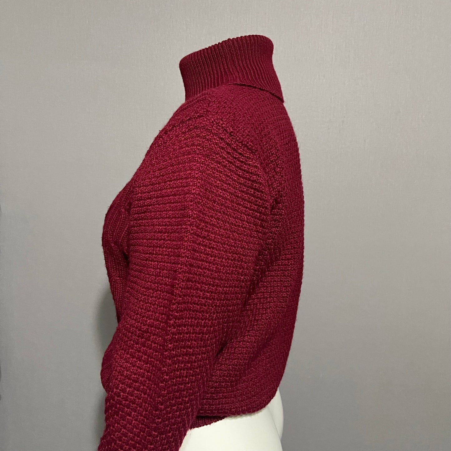 Studio Burgundy Chunky Cable Knit Turtleneck Sweater Sz-Medium