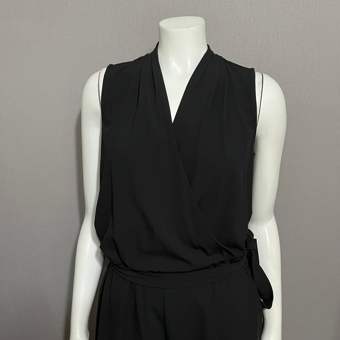 Banana Republic Black Sleeveless Jumpsuit Sz-6