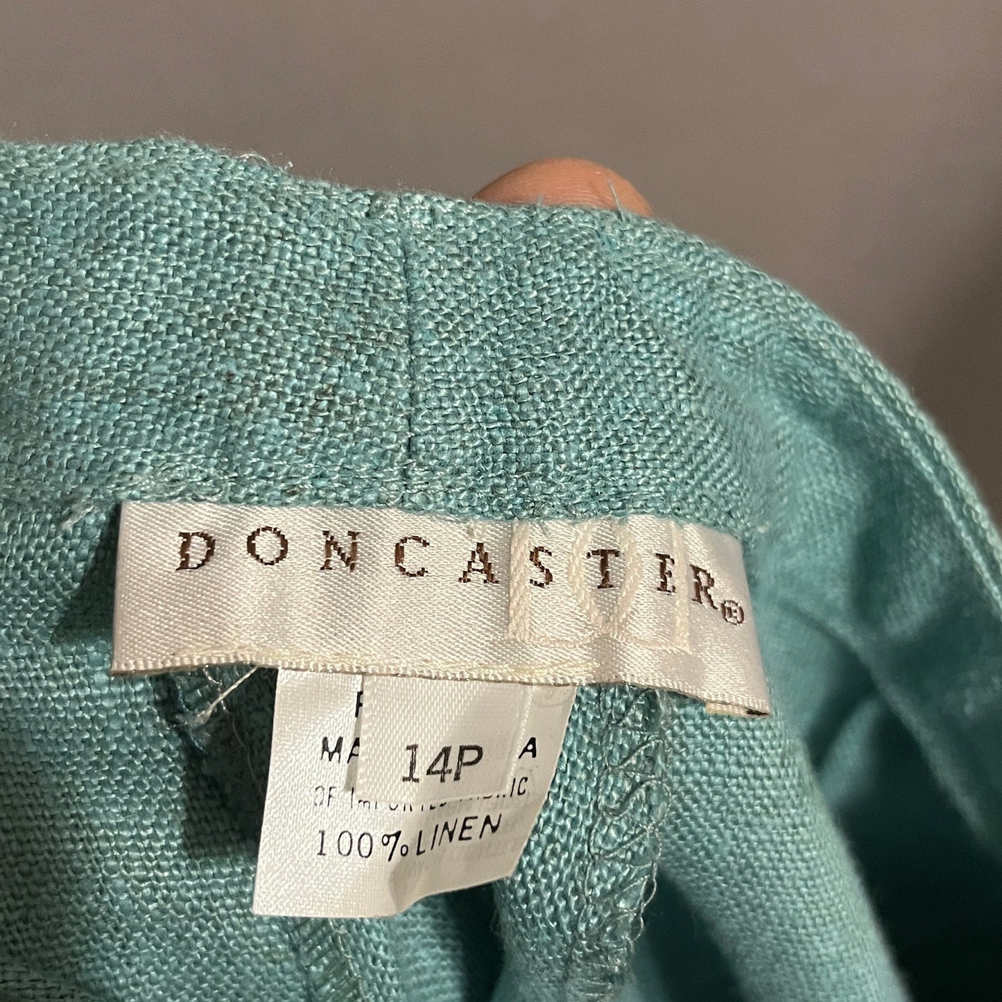 Doncaster Mint Women’s Green 100% Linen 2 Pc Pant Suit-LARGE