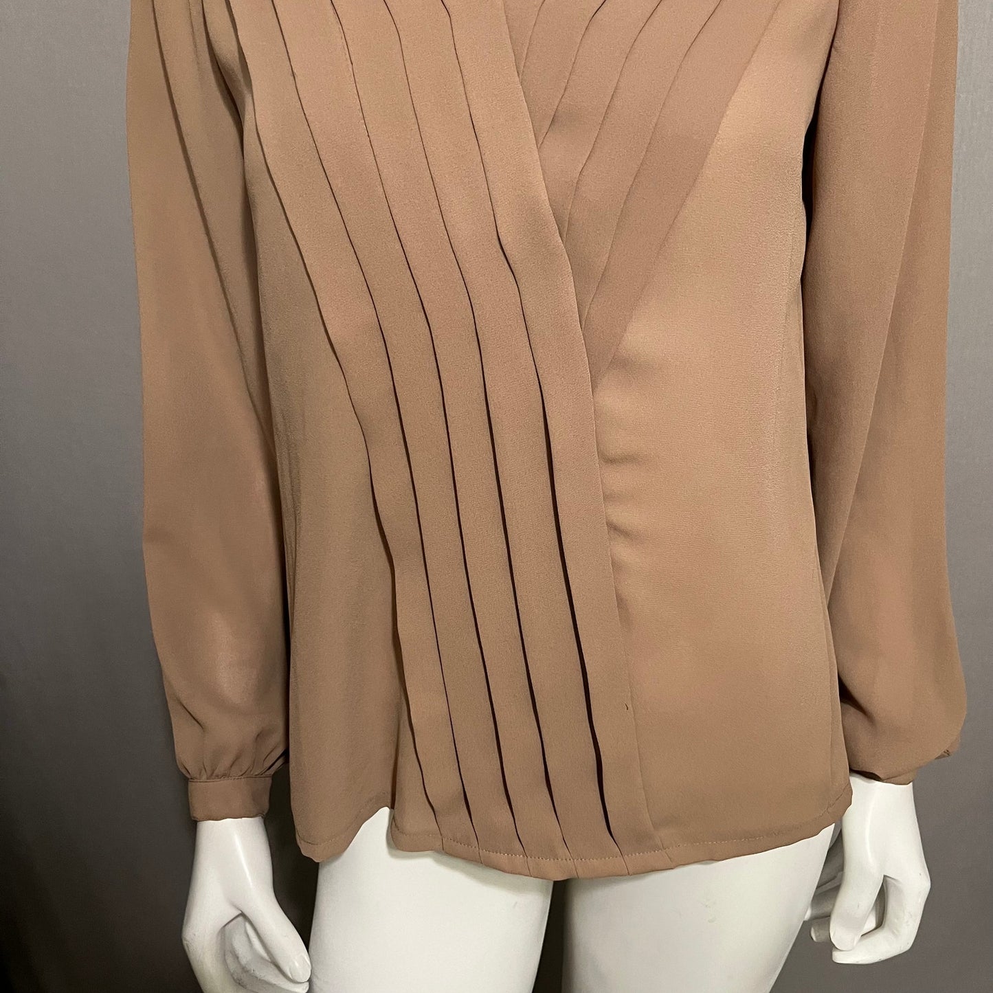 Marshall Fields Brown Chiffon V-Neck Pleated Long Sleeve Blouse Sz-Small