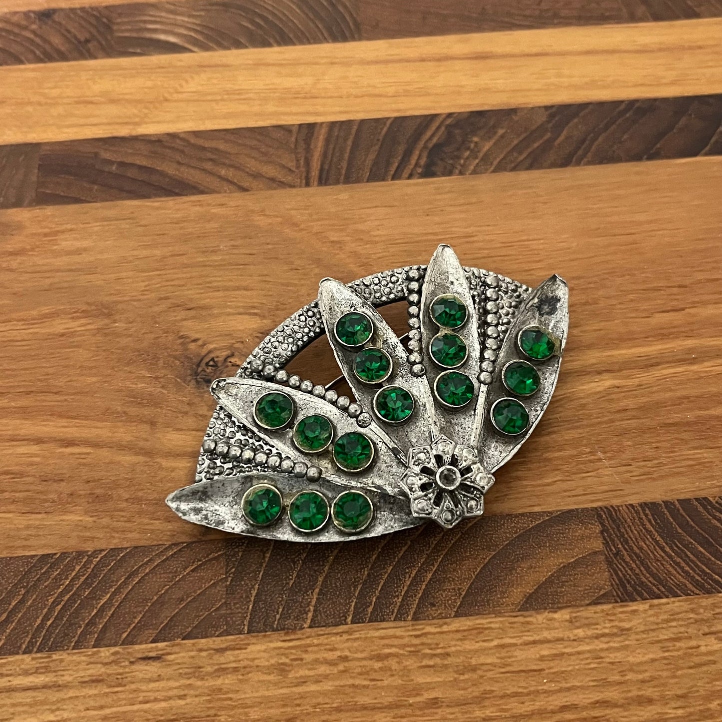 Vintage Silver Toned Green Emerald Fan Brooch