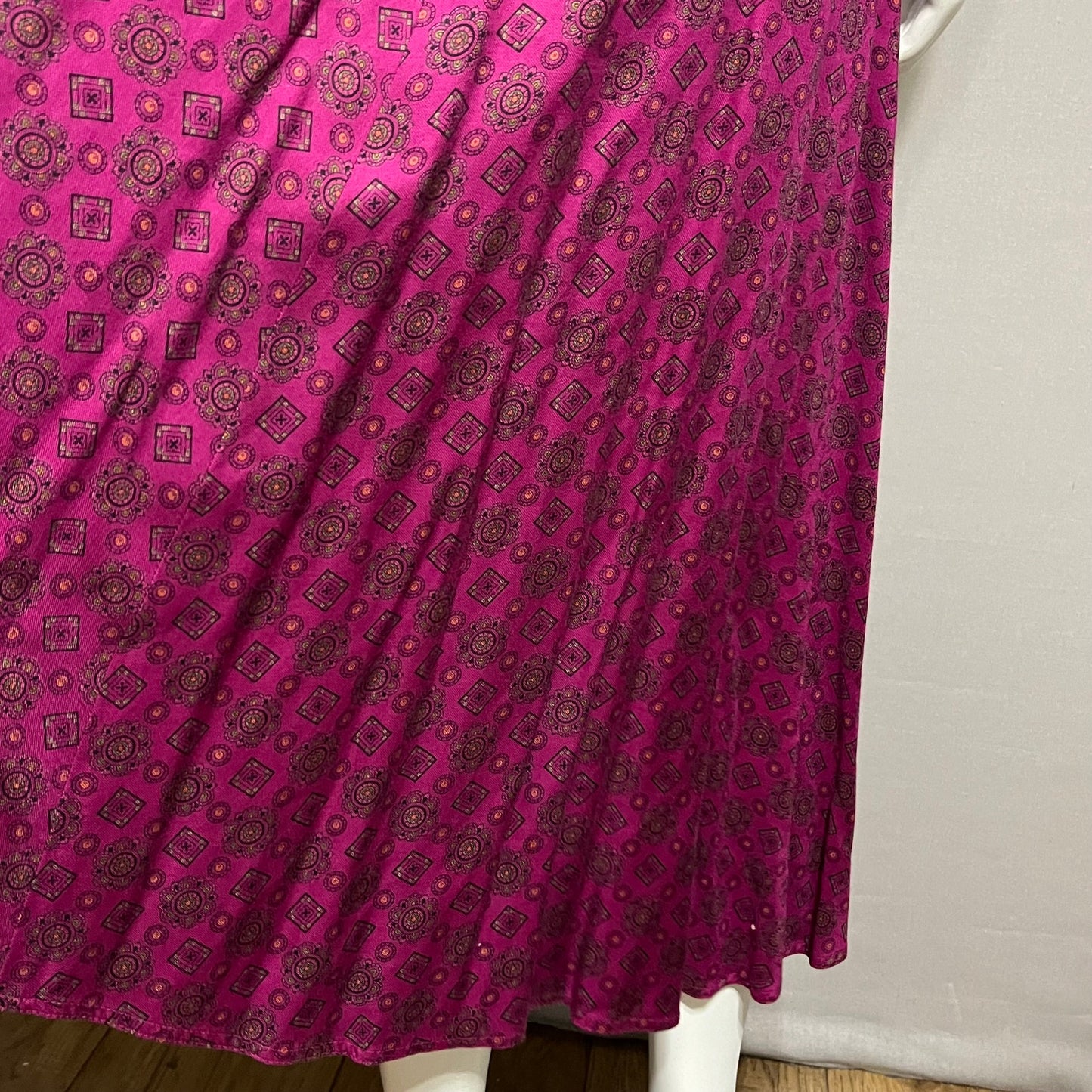 Liz Sport Vintage Pink Geometric Rayon Print Maxi Skirt Sz-8 (Small)