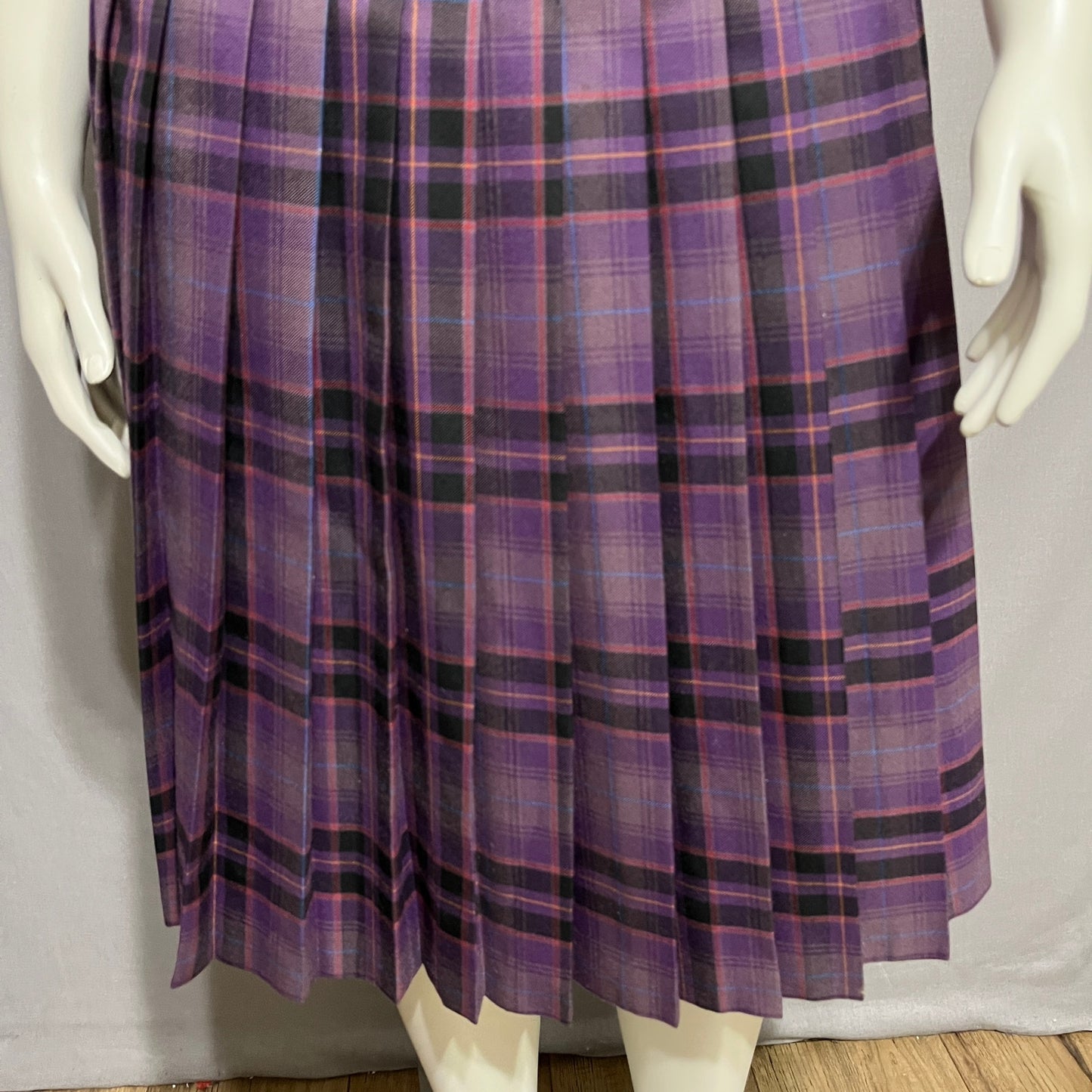 Vintage Women’s Plaid Purple Pleated Skirt Academia Sz-6/8