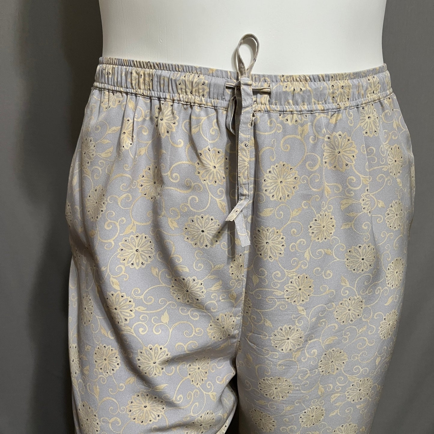 CW Women’s 100% Silk Drawsting Trouser Pants Sz-16/18