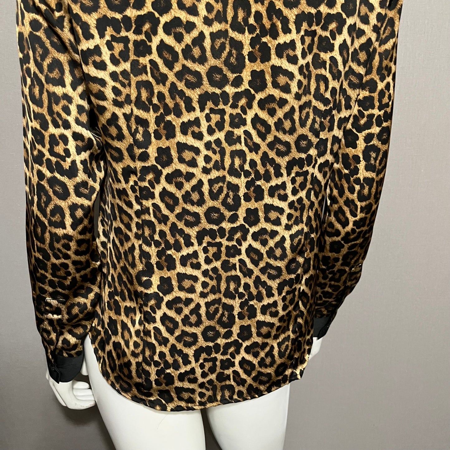 Michael Kors Cheetah Print Satin Blouse Sz- Medium Petite