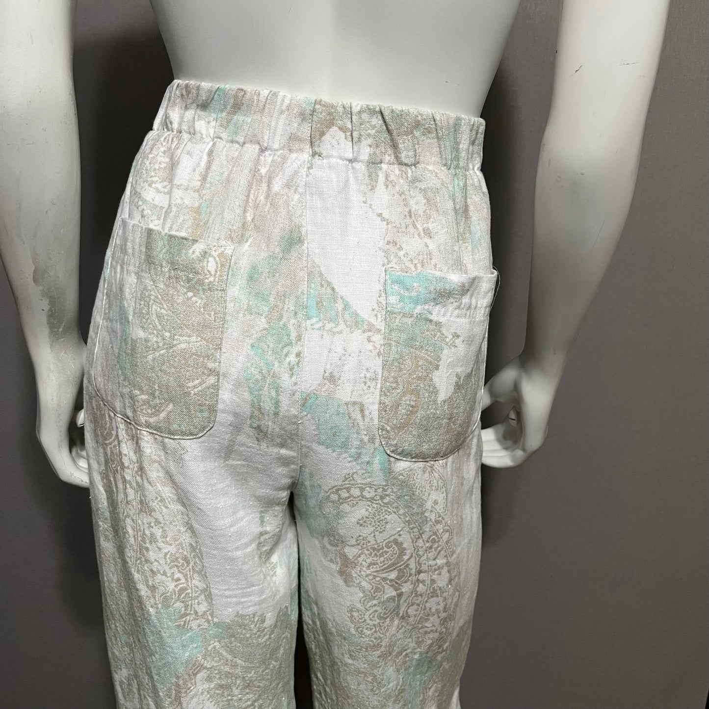 Chicos 100% Linen White/ Brown/ Paisley Pants Sz-1