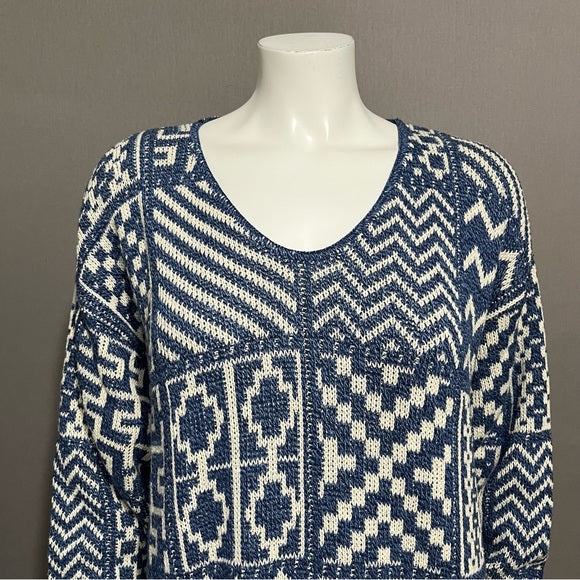 Isle Of Cotton 100% Cotton Blue | White Geometric Sweater Sz-Medium