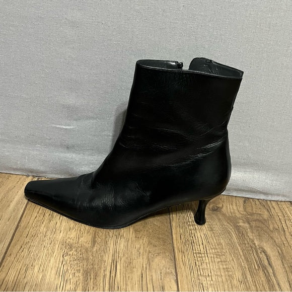 Stuart Weitzman Black Square Toe Leather Ankle Classic Boots Sz-9 1/2 B