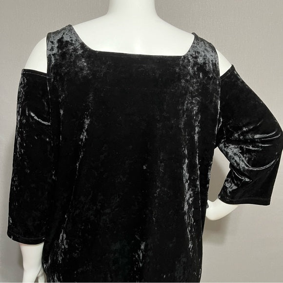 Catherine’s Black Crushed Velvet Cold Shoulder Top Sz-2X