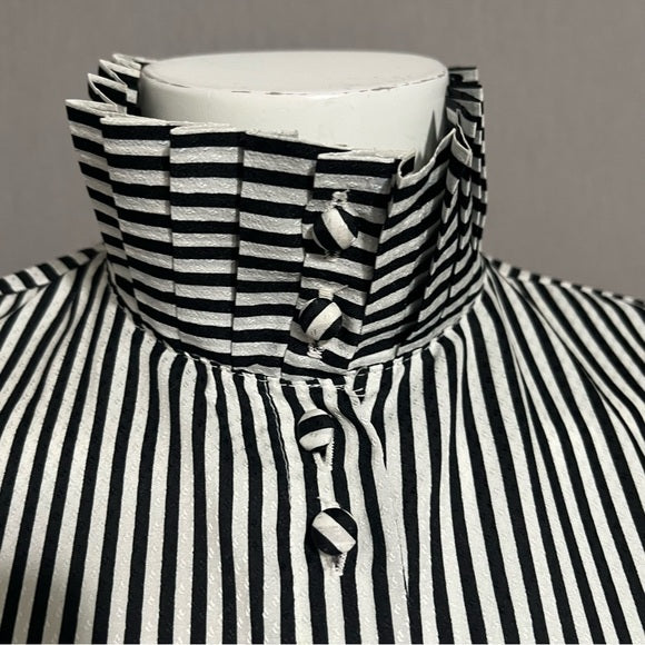 Vintage Blouseworks Black White Striped Pleated Collar Sz- Medium