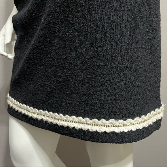 St. John Black Knit Skirt With White Gold Trim Sz-4