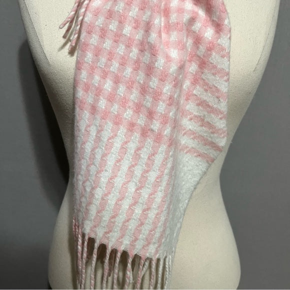 100% Cashmere Cream | Pink Houndstooth Scarf