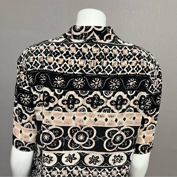 Nora Noh Black With Aztec Print 100% Silk Button Front Blouse Sz-Large