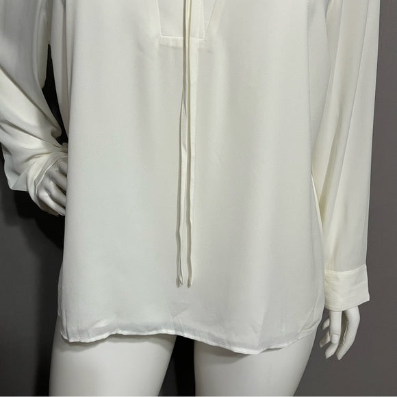 The Limited Collection Cream Long Sleeve Pullover Blouse Sz-2X