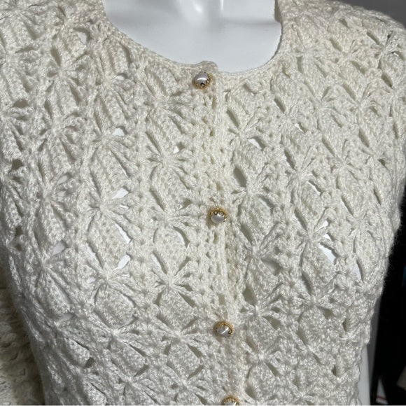 Vintage Cream Knit Open With Pearl/Gold Buttons Sz-Medium