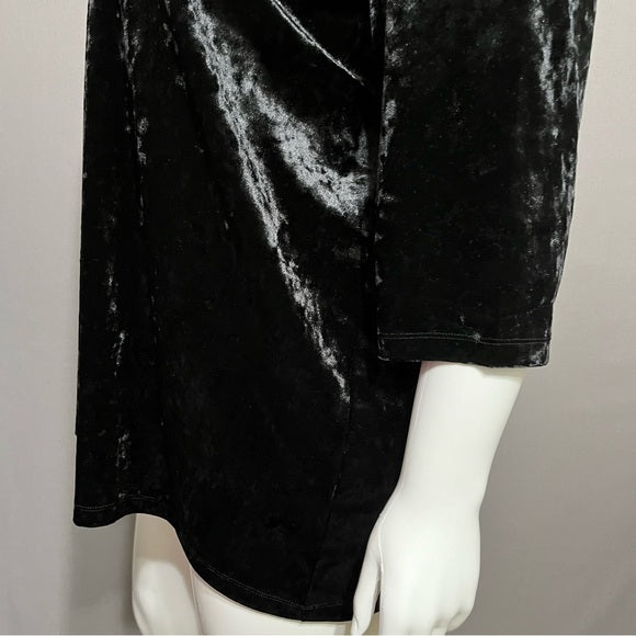 Catherine’s Black Crushed Velvet Cold Shoulder Top Sz-2X