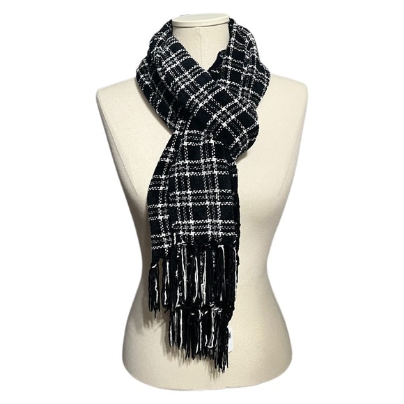 Black & White Plaid With Fringe Scarf One Size