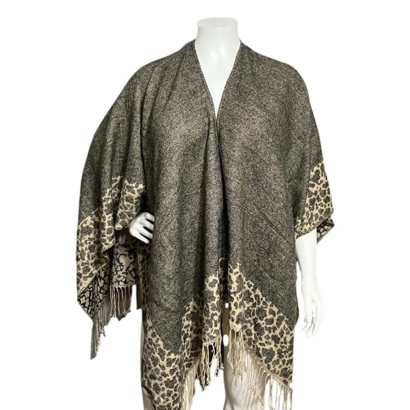 Croft & Barrow Acrylic Reversible Neutral Animal Print Shawl Sz-One Size