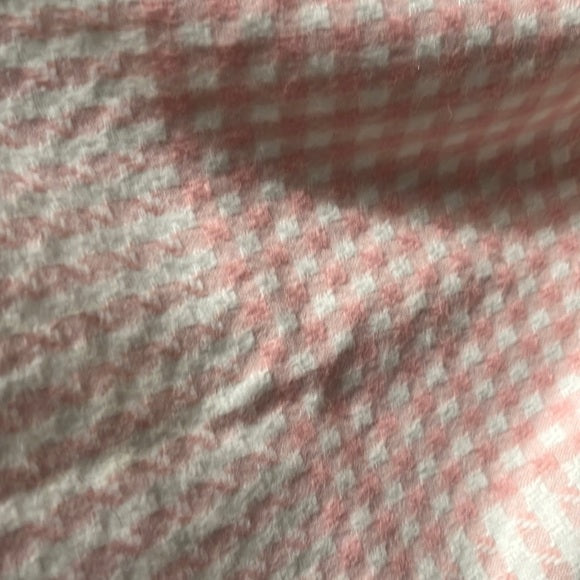 100% Cashmere Cream | Pink Houndstooth Scarf