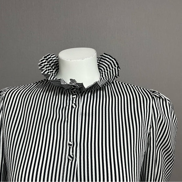 Vintage Blouseworks Black White Striped Pleated Collar Sz- Medium