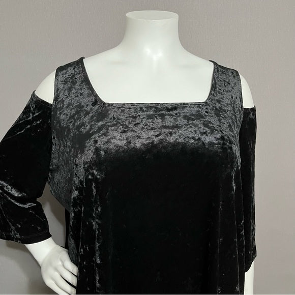 Catherine’s Black Crushed Velvet Cold Shoulder Top Sz-2X