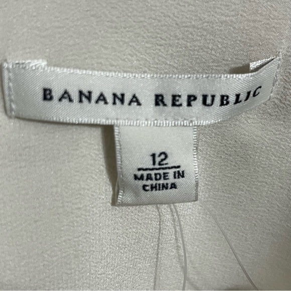 Banana Republic 100% Silk Cream Sleeveless Blouse Sz-12