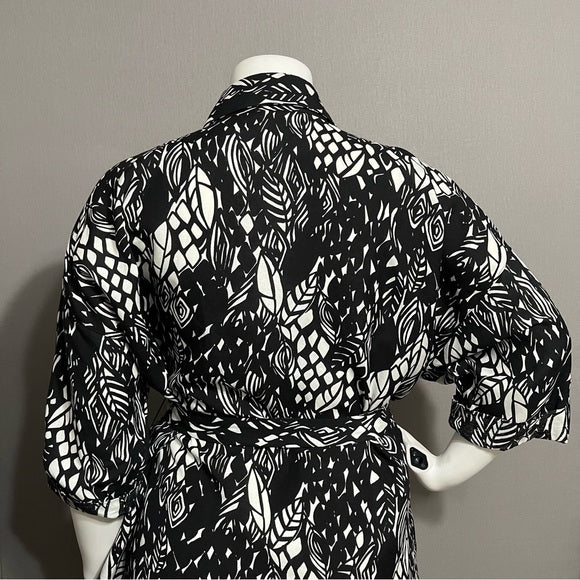 East 5th Black & White Artsy Printed Linen Blend Tie Waist Shirt Sz-2X