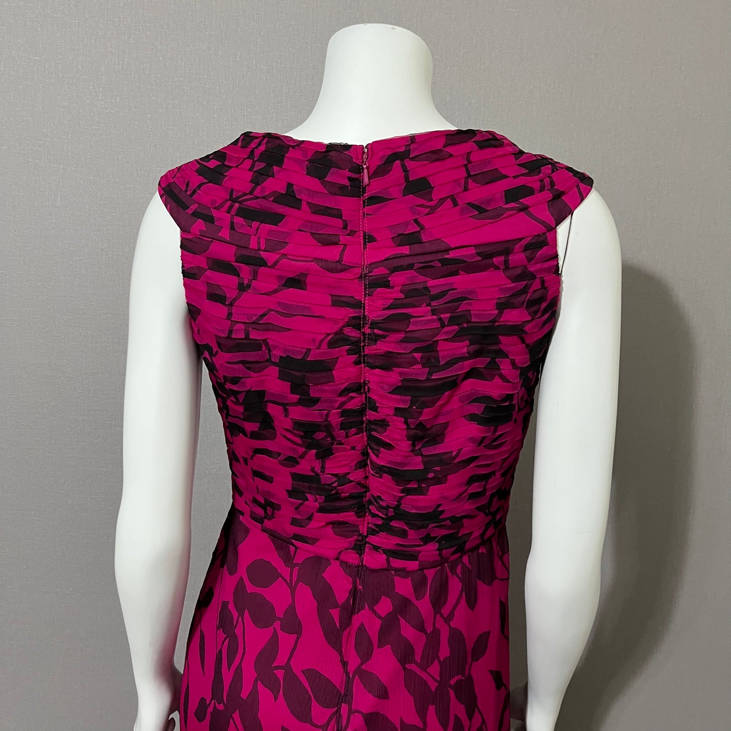 Silk Tadashi Pink Floral V-Neck Flowy Dress Sz-Medium