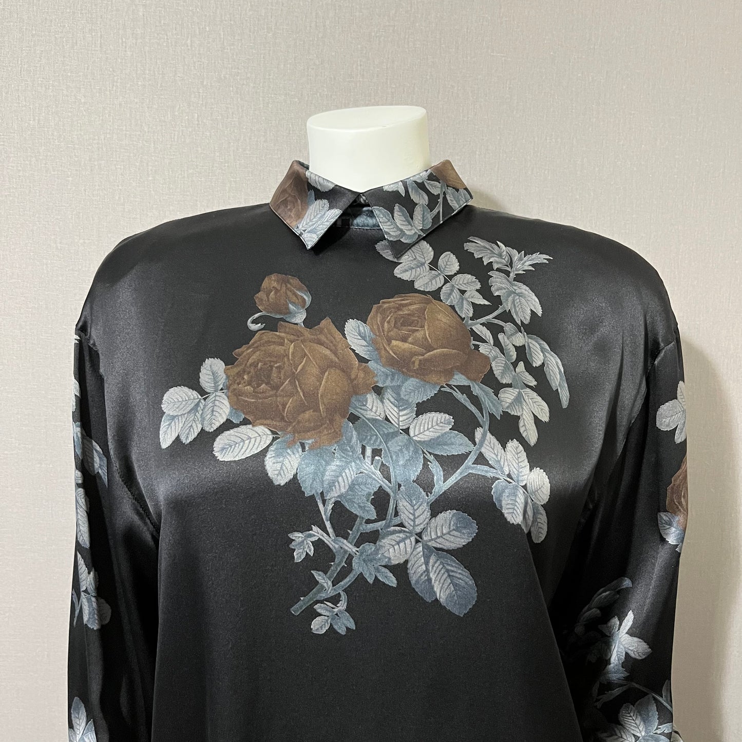 Vintage Escada Black Floral Print Long Sleeve Blouse Sz-Medium/Large