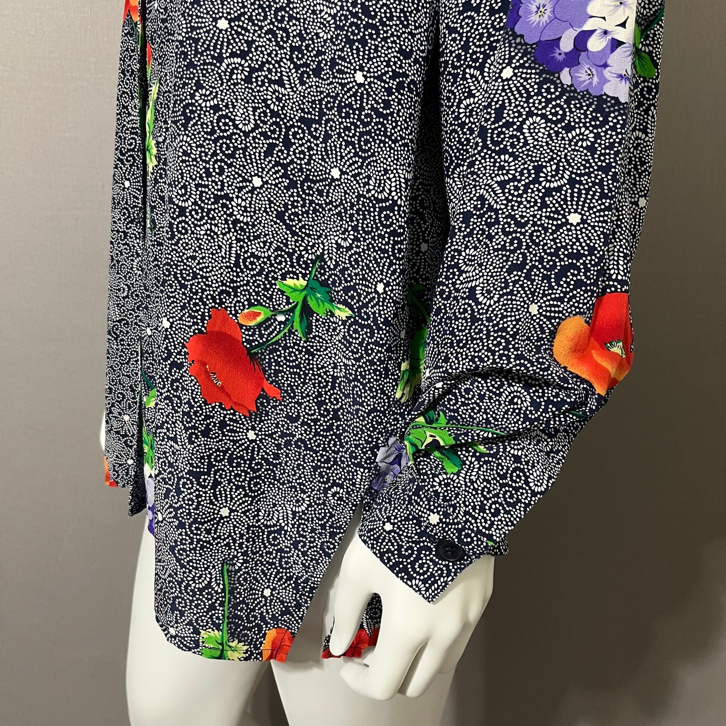 Silk Diane Von Furstenberg Floral Print Button Down Blouse Sz-Medium